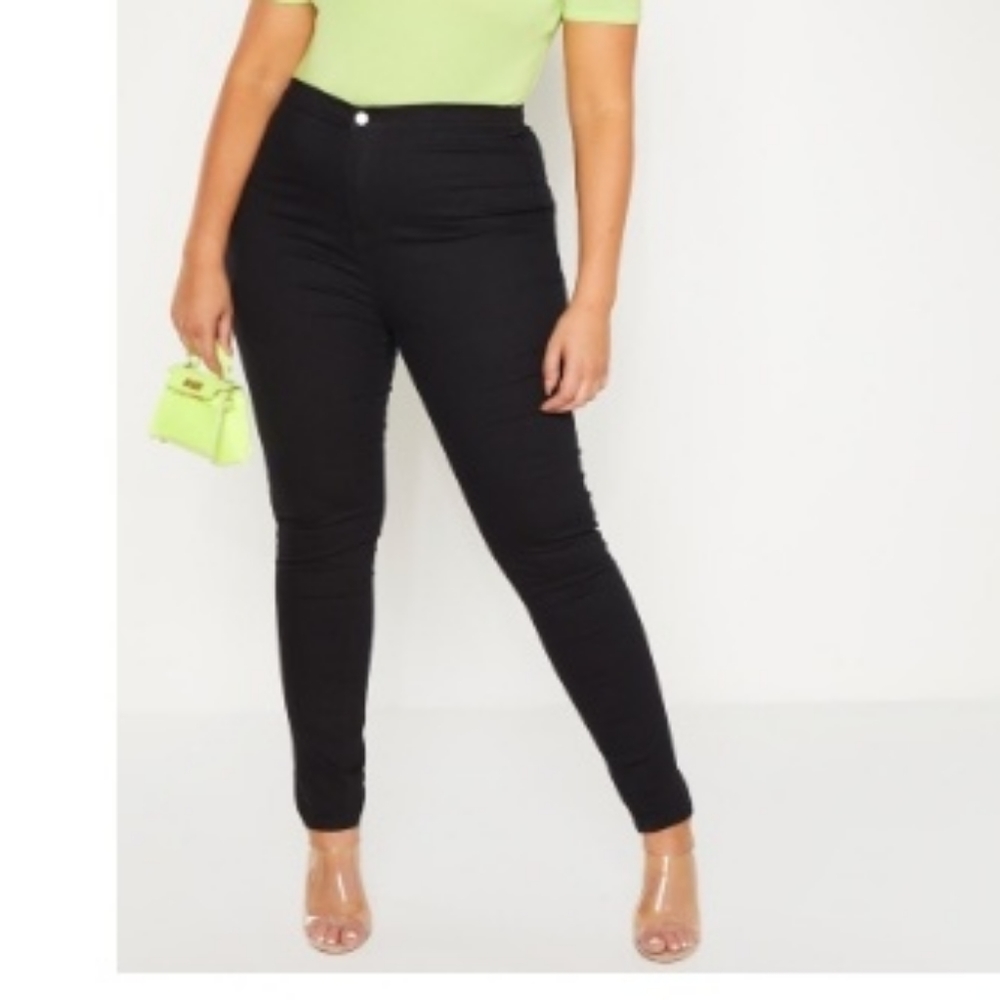 PLT+ Black Stretch Jegging